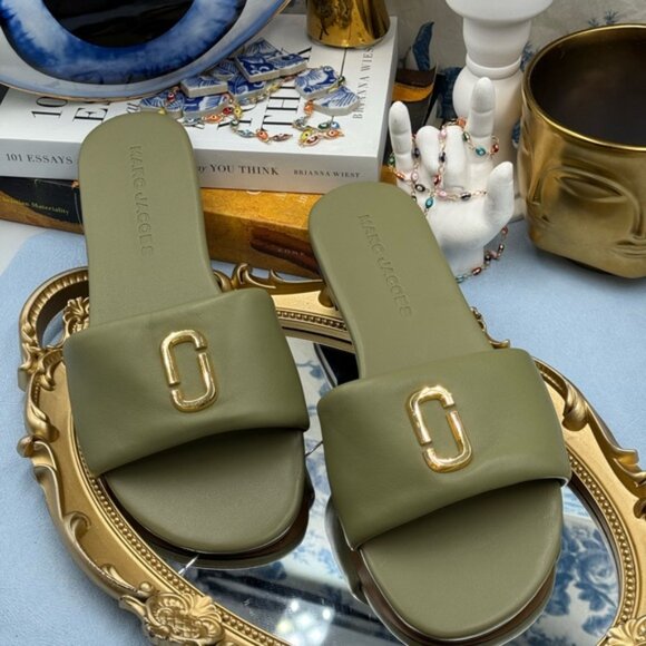 🆕 MARC JACOBS 🧿 NWOB The Snapshot Slide, Reed Green - Sz 38 US 8 - Picture 5 of 12